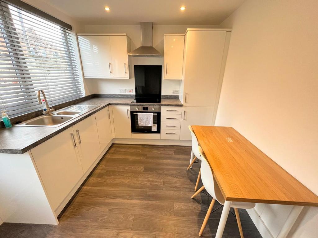 Prescott Street, Darlington 2 bed terraced house £75,000