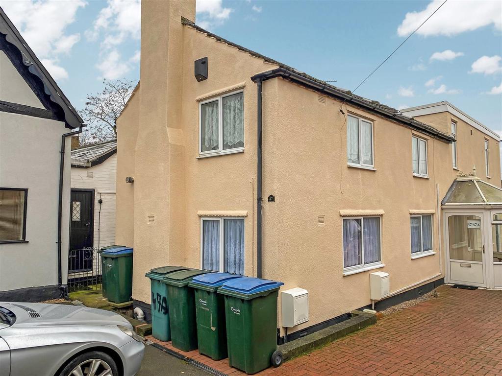 Woodway Lane, Walsgrave, Coventry... 2 bed flat £600 pcm (£138 pw)