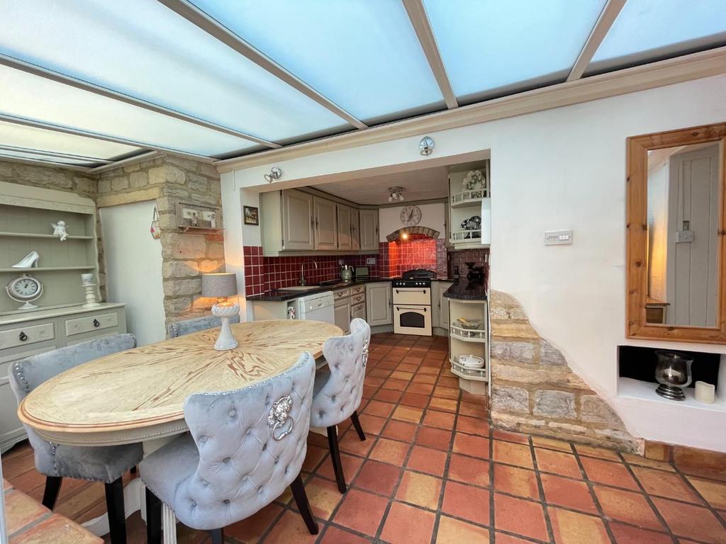 Grange Road, BidfordonAvon 3 bed cottage £345,000