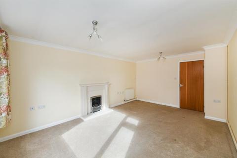 2 bedroom detached bungalow for sale - Nottingham Road, Burton Joyce, Nottingham