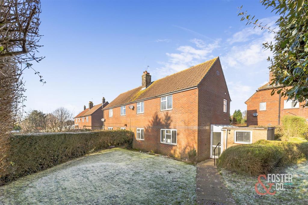 Mill Close, Poynings, Brighton 3 bed semidetached house £500,000