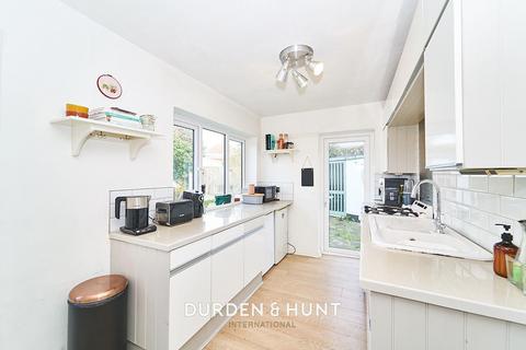 23 Allenby Drive, Hornchurch, RM11 3SA