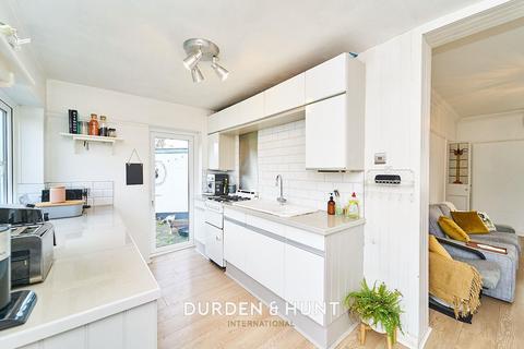 23 Allenby Drive, Hornchurch, RM11 3SA