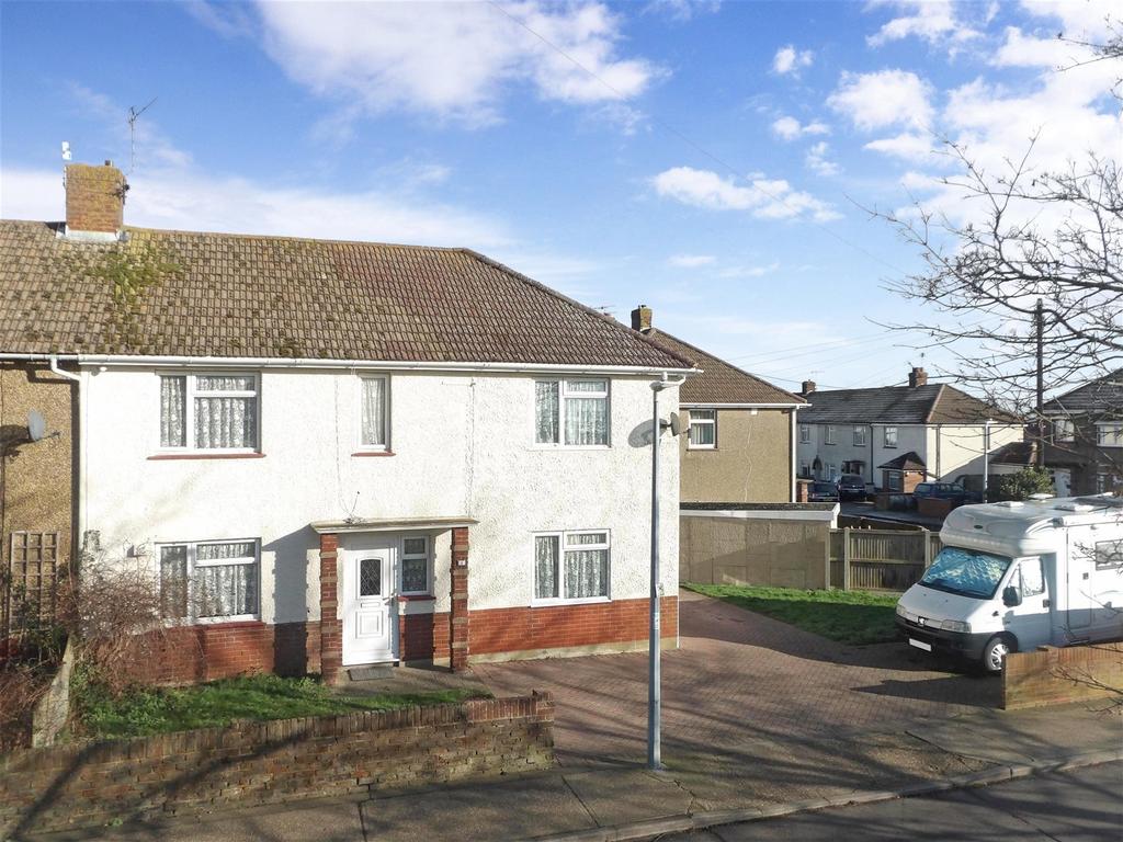 Barnfield Road, Faversham, Kent 3 bed end of terrace house for sale £440,000