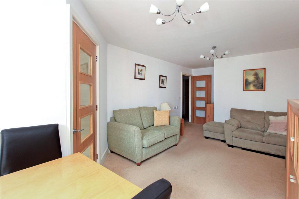 Sitting/Dining Room