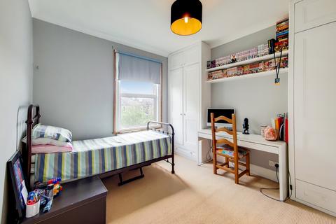 37 Ardfillan Road, London, SE6 1ST