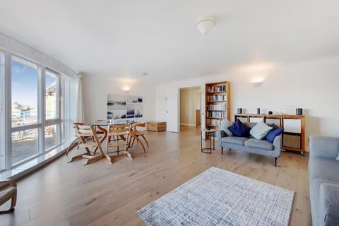 3 bedroom apartment for sale, King & Queen Wharf, Rotherhithe Street, London, SE16