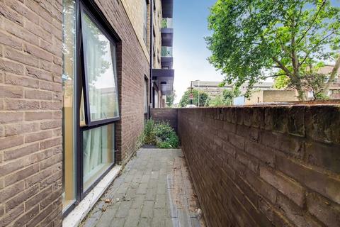 1, Leyland Court Daniel Gardens, London, SE15 6BG