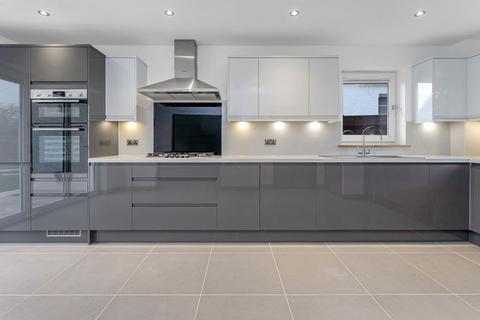 4 bedroom detached house to rent, Ewerland, Cramond, Edinburgh, EH4