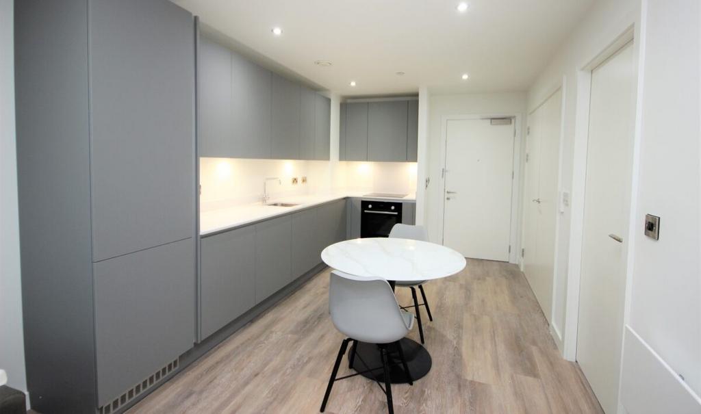 Kitchen 1