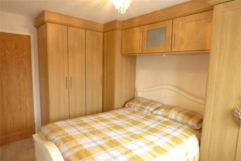 15 Crossfield Close, Shaw, Oldham, OL2 8GB