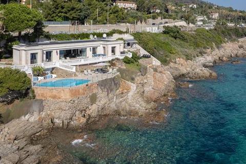8 bedroom house, Cannes, Alpes-Maritimes, Provence-Alpes-Côte d`Azur