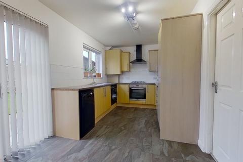 3 bedroom terraced house to rent, Allison Gardens, Blackridge, West Lothian, EH48