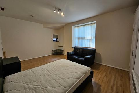 undefined, Leicester Parade, Barrack Road, Northampton, NN2