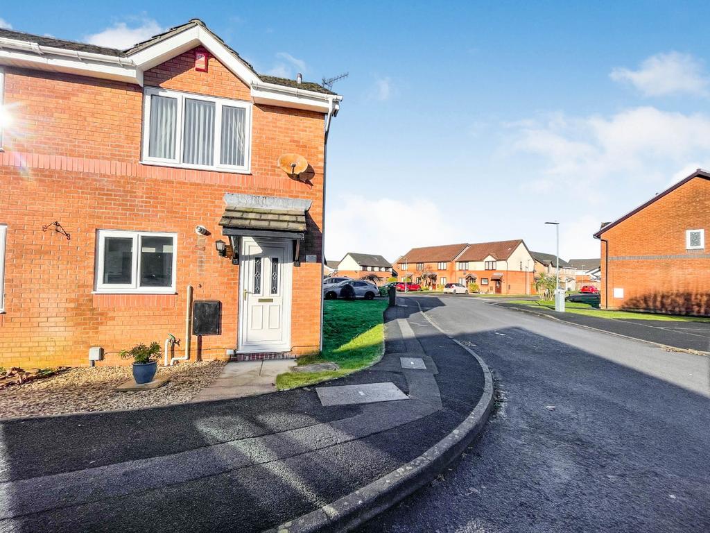 Llys Baldwin, Gowerton, Swansea, West... 2 bed semidetached house £
