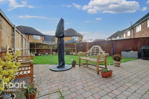 8 Larch End, Minster On Sea, Sheerness, ME12 3FJ