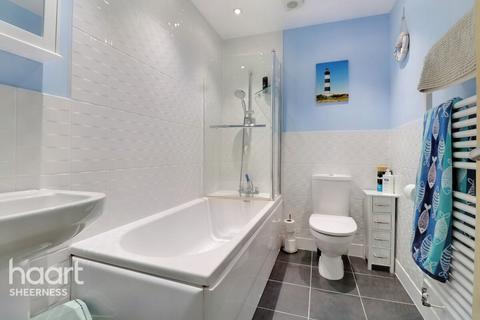 8 Larch End, Minster On Sea, Sheerness, ME12 3FJ