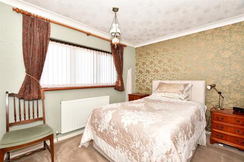 110 Ardleigh, Basildon, SS16 5RW