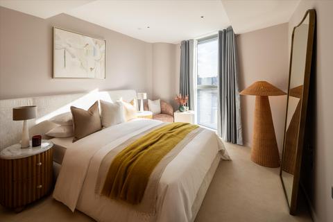 3 bedroom flat for sale, Chelsea Waterfront, Lots Road, Chelsea, London, SW10