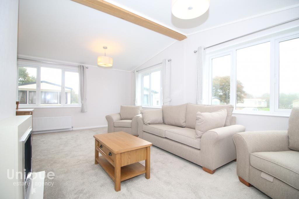 Waters Edge Country Park, Thornton Cleveleys, Lancashire, FY5 2 bed