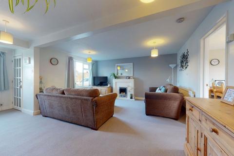 2 Brampton Way, Brixworth, Northampton, NN6 9BD