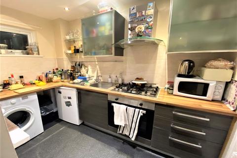 1 bedroom semi-detached house to rent - Philpotts Close, West Drayton, Middlesex