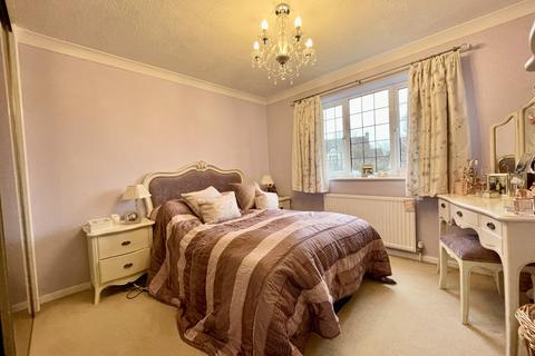 4 bedroom detached house for sale, Purbeck Close, Eastbourne, East Sussex, BN23