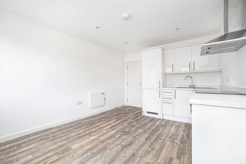 1 bedroom apartment for sale, Lodge Road, Wallington