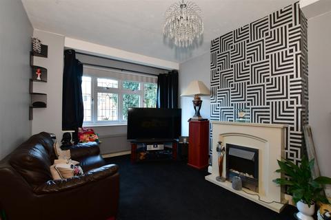 3 Willow Walk, Sutton, SM3 9QQ