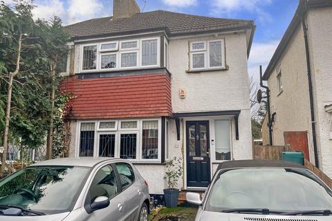 3 Willow Walk, Sutton, SM3 9QQ