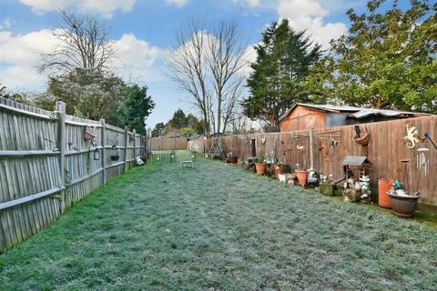 3 Willow Walk, Sutton, SM3 9QQ