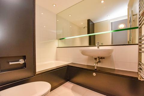1 bedroom flat for sale, Woodfield Road, Altrincham, Cheshire, WA14