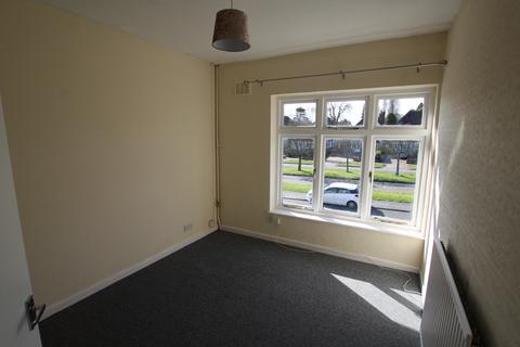 3 bedroom flat for sale, Eachelhurst Road, Sutton Coldfield