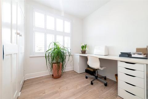 20 Gladstone Road, Farnborough, Orpington, BR6 7EA