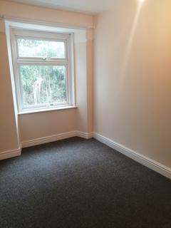 2 bedroom end of terrace house to rent, Bridge Road, St. Austell PL25