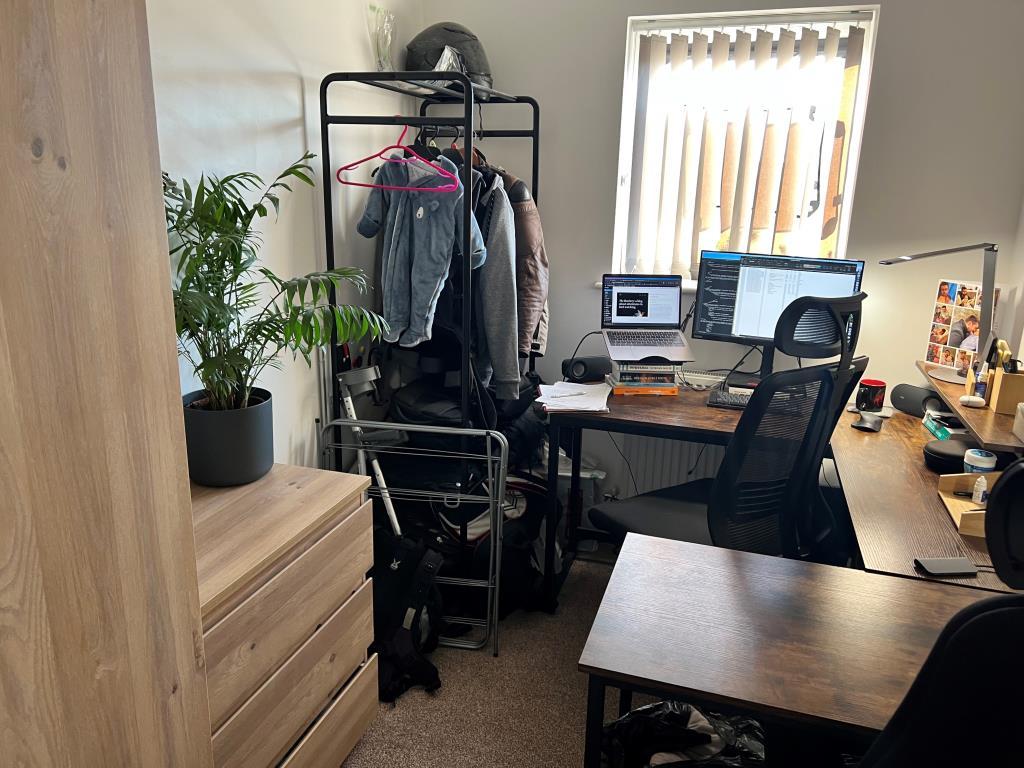 Second bedroom