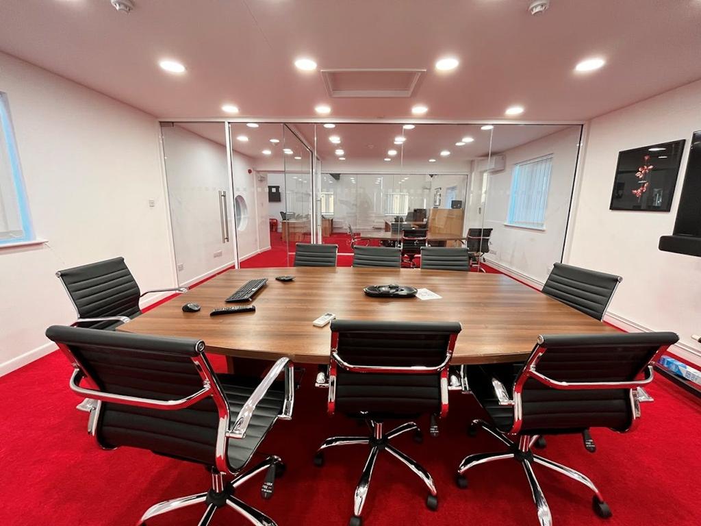 Meeting room.JPG