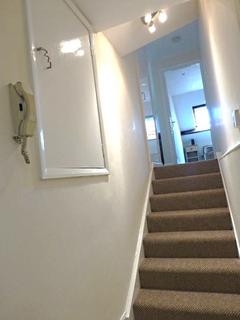 2 bedroom flat to rent, Grosvenor Road, Jesmond, Newcastle upon Tyne NE2