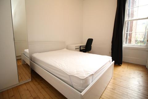 3 bedroom flat to rent, West Princes Street, Woodlands, Glasgow, G4
