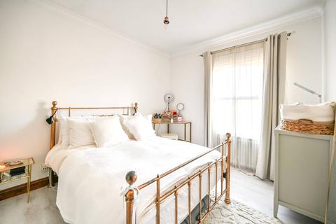1 bedroom flat to rent - Bridle Close, Kingston, Kingston upon Thames, KT1