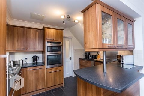 14 Arundel Close, Bury, BL8 1YB
