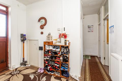 Flat 14, Hawke House Ernest Street, London, E1 4RF