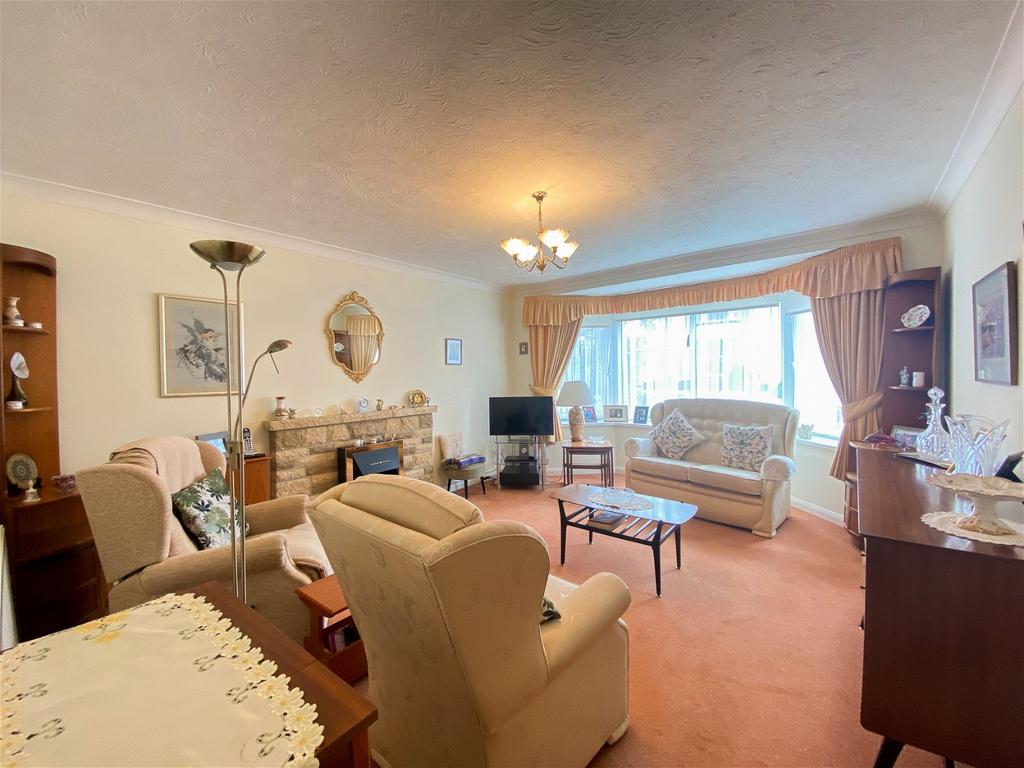 Morin Road Preston Paignton 2 bed ground floor flat for sale £224,950