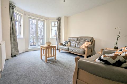 2 bedroom flat to rent, Sinclair Gardens, Shandon, Edinburgh, EH11