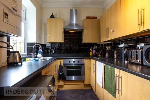 319 Greenacres Road, Oldham, OL4 2EJ