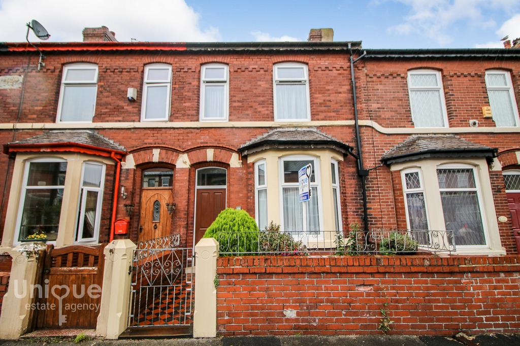 Seabank Road, Fleetwood, Lancashire, FY7 3 bed terraced house £650