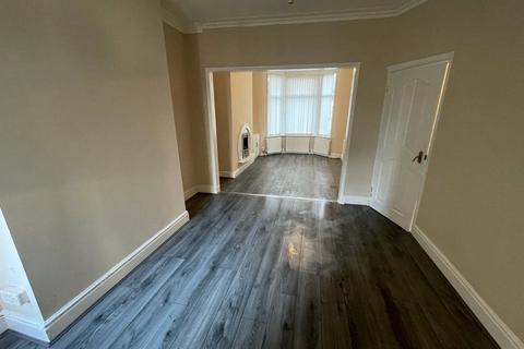 2 bedroom terraced house to rent, Utting Avenue, Liverpool, Merseyside, L4