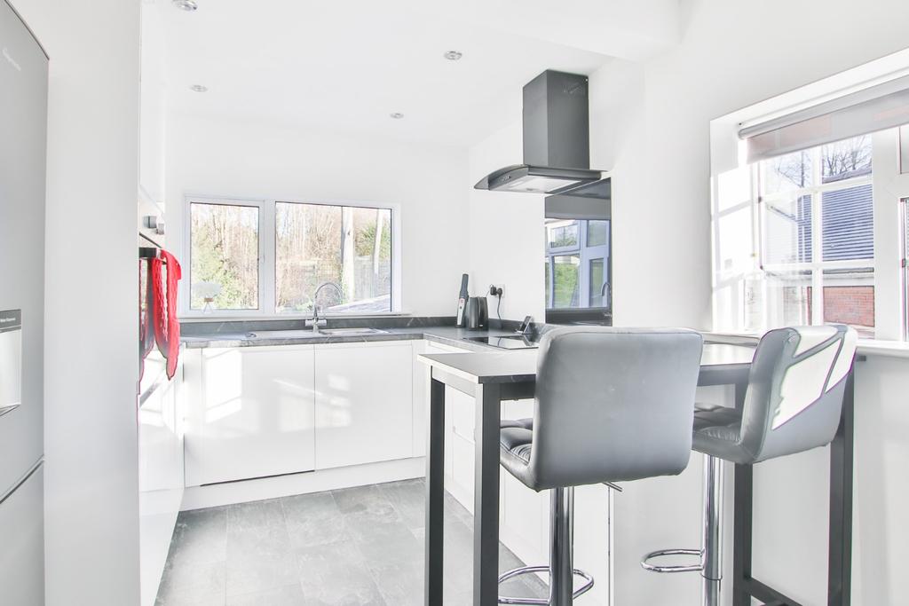 Woodgates Lane, North Ferriby, HU14 3JR 2 bed end of terrace house £