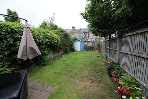 3 bedroom end of terrace house to rent, Hadley Highstone, Barnet EN5