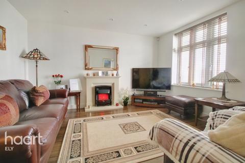 2 bedroom semi-detached house for sale - Petersfield, Stretham